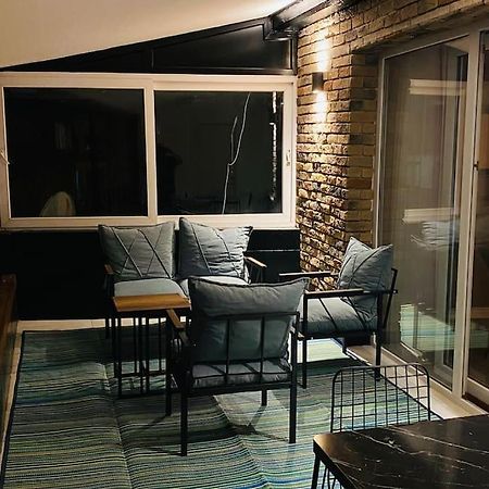 Sisli Osmanbey Taksim Large Terrace, Quietness And Space Appartement Istanboel Buitenkant foto