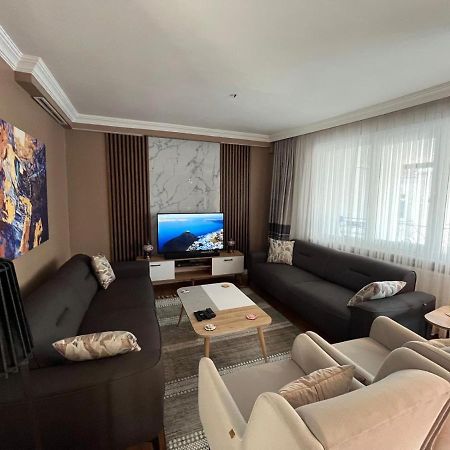 Sisli Osmanbey Taksim Large Terrace, Quietness And Space Appartement Istanboel Buitenkant foto