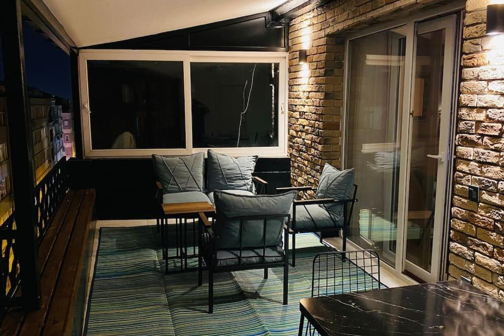 Sisli Osmanbey Taksim Large Terrace, Quietness And Space Appartement Istanboel Buitenkant foto