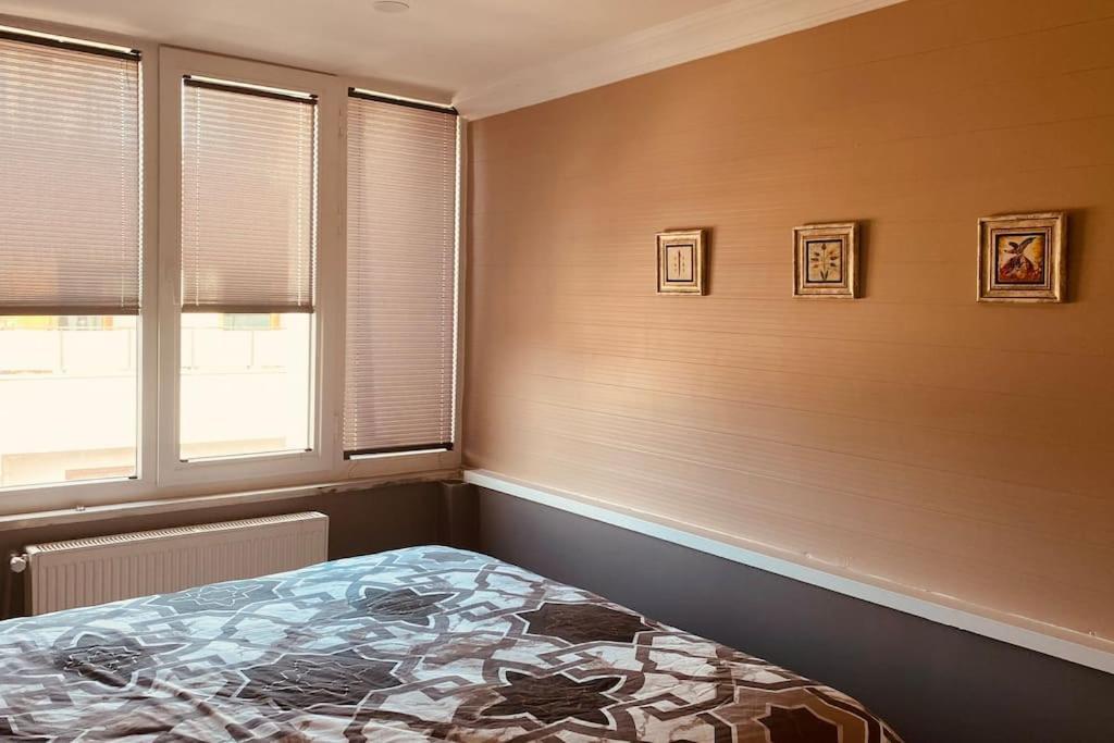 Sisli Osmanbey Taksim Large Terrace, Quietness And Space Appartement Istanboel Buitenkant foto